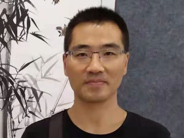 張學輝  英語高級教師